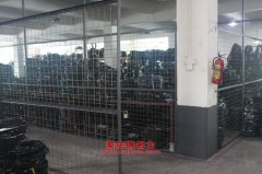 新飛XKC5160XYY4D醫(yī)療廢物轉(zhuǎn)運(yùn)車用的康明斯ISDe210 40發(fā)動機(jī)的配件及保養(yǎng)