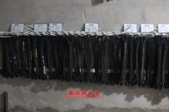 汽爾福HJH5080XYNDF4煙花爆竹專用運(yùn)輸車用的玉柴YC4E140-42發(fā)動機(jī)的保養(yǎng)及配件