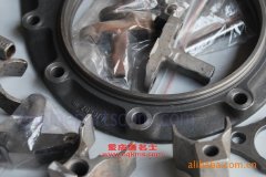 北重電BZD5162XLCBQ冷藏車用的康明斯ISDe160 30發(fā)動(dòng)機(jī)的配件及維修