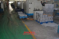 奔馬BM2315GYA9D罐式低速貨車(chē)用的全柴QC480Q(DI)發(fā)動(dòng)機(jī)的配件及維修