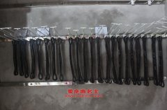 運力LG5241CSC倉柵式運輸車用的康明斯ISDe285 30發(fā)動機(jī)的修理及配件
