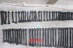 新飛XKC5230XYN4L煙花爆竹專(zhuān)用運(yùn)輸車(chē)用的康明斯ISDe245 40發(fā)動(dòng)機(jī)的保養(yǎng)及配件