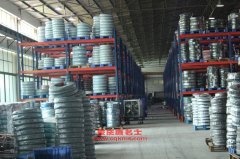 遂州SZ2310D自卸低速貨車用的萊動4L18發(fā)動機(jī)的配件及修理