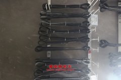 江山神劍HJS5310GFLB粉粒物料運輸車用的康明斯ISDe270 30發(fā)動機(jī)的配件及維修
