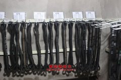 解放CA1252PK2E3L10T3A95平頭載貨汽車用的錫柴CA6DF3-24E3發(fā)動機(jī)的配件及維修