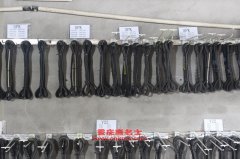 飛遞HYC3256HTW384自卸汽車用的濰柴WP10.300E40發(fā)動機(jī)的配件及保養(yǎng)